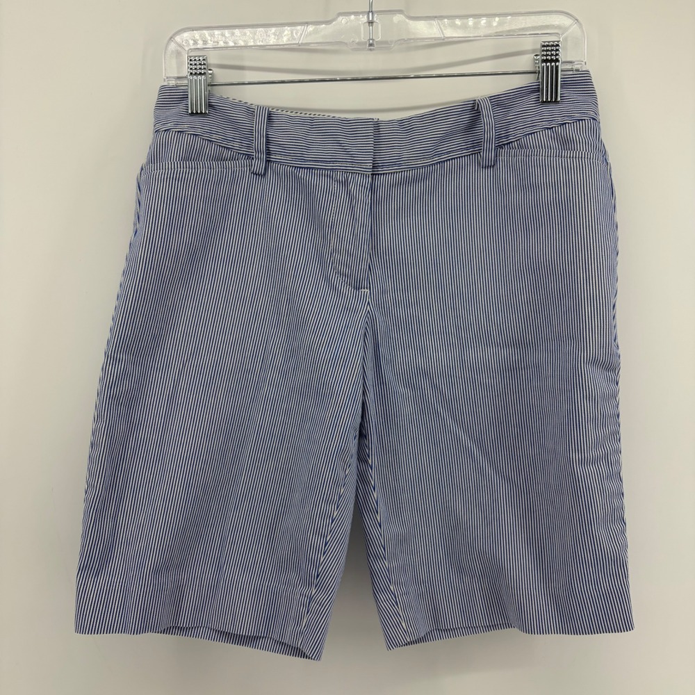 Talbots Womens 2P Blue White Striped Perfect Short Seersucker Cotton Stretch